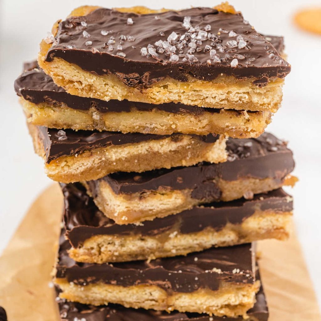 Ritz Cracker Toffee Pass the Dessert