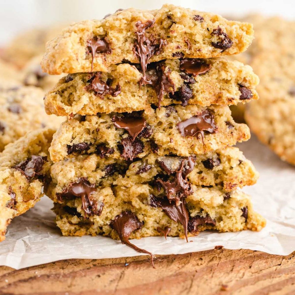 Oatmeal Chocolate Chip Cookies Pass The Dessert 9401