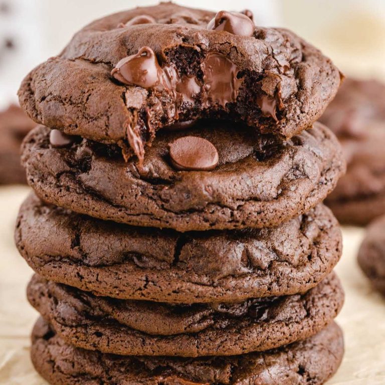 Double Chocolate Chip Cookies - Pass The Dessert