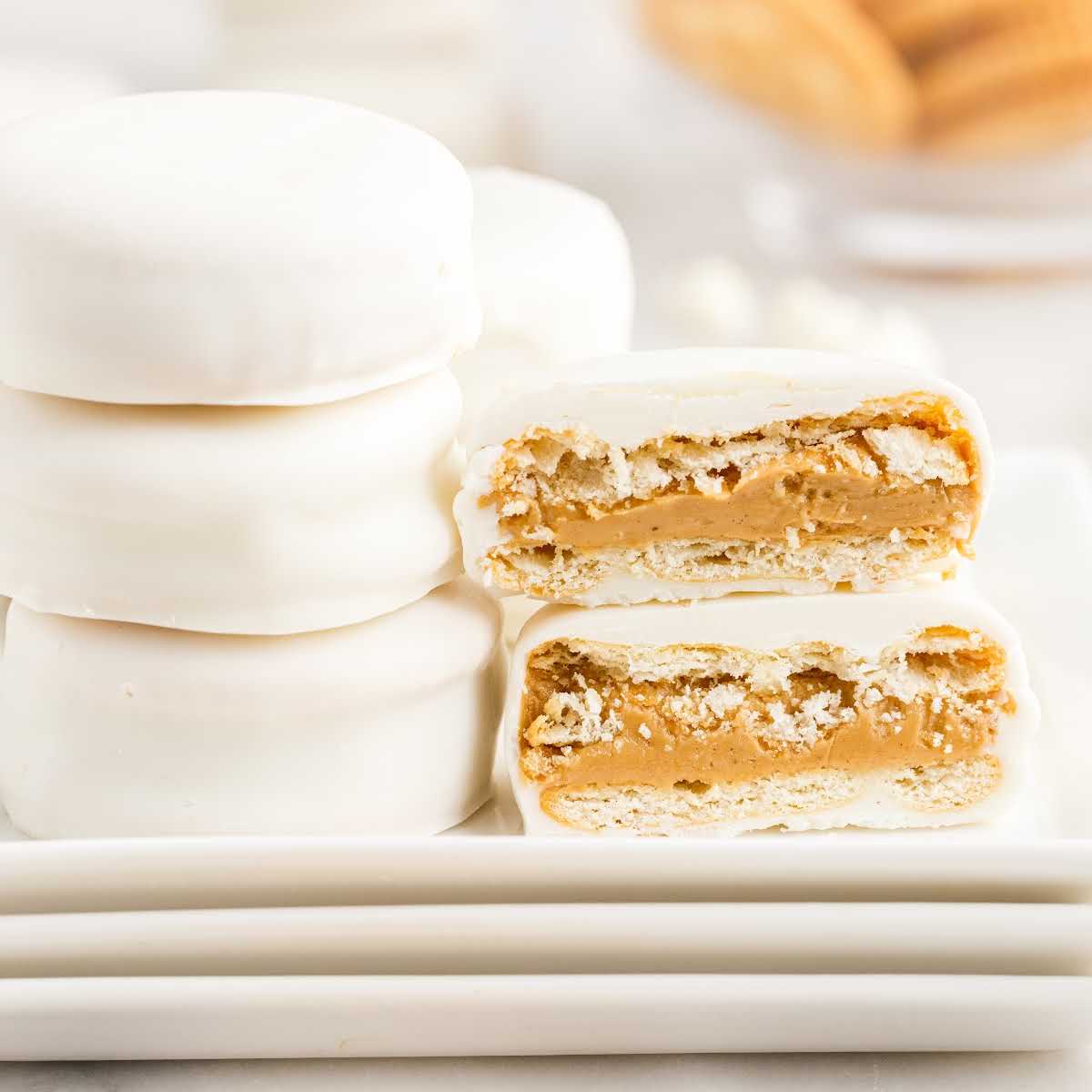 Ritz Crackers Dipped in White Chocolate - Pass the Dessert