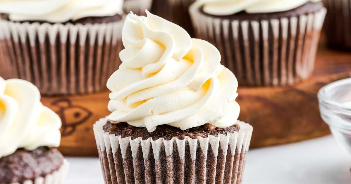 Cool whip frosting pass the dessert