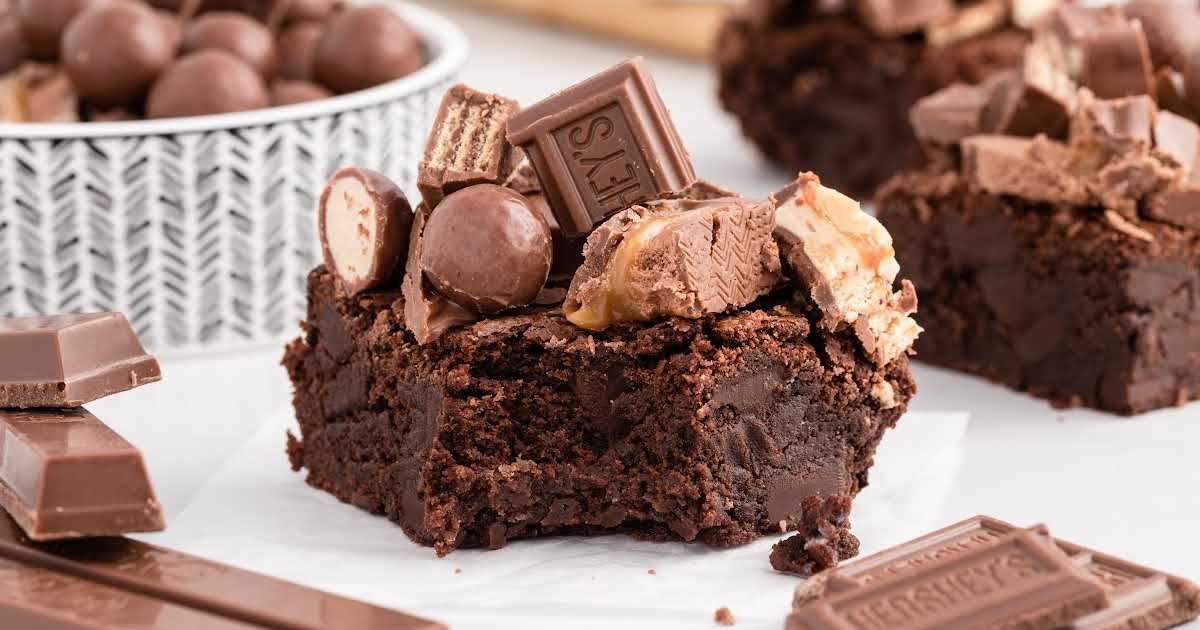 Candy Bar Brownies Pass the Dessert