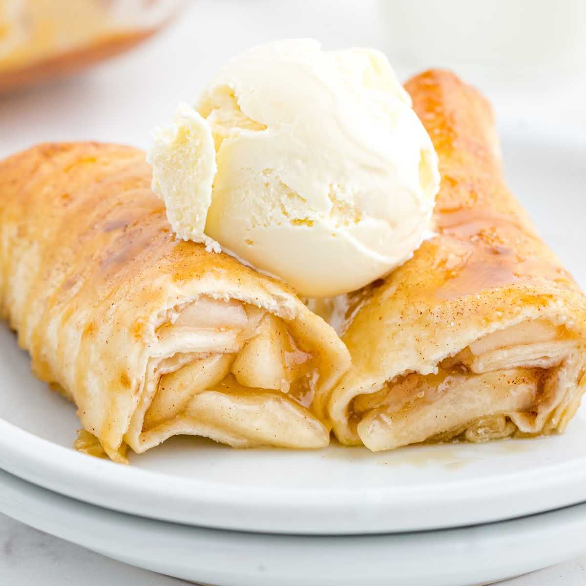 Apple Enchiladas Pass the Dessert