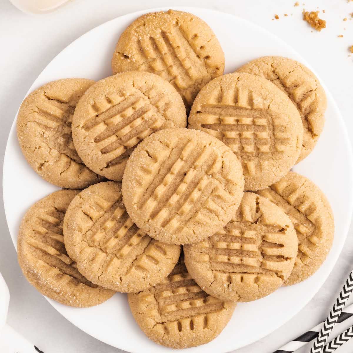 Peanut Butter Cookies - Pass the Dessert