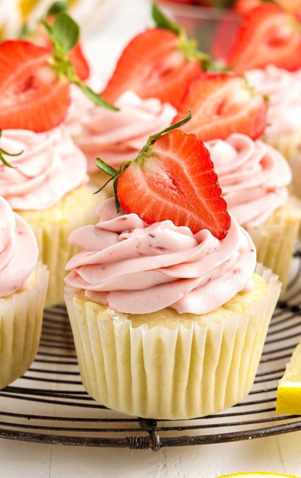 Strawberry Lemon Cupcakes - Pass The Dessert