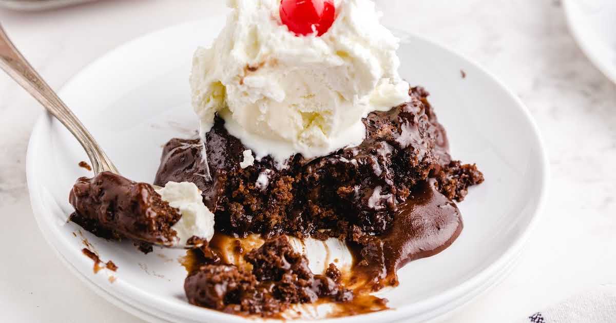 Hot Fudge Cake | Bob's Big Boy Copycat - Great Grub, Delicious Treats