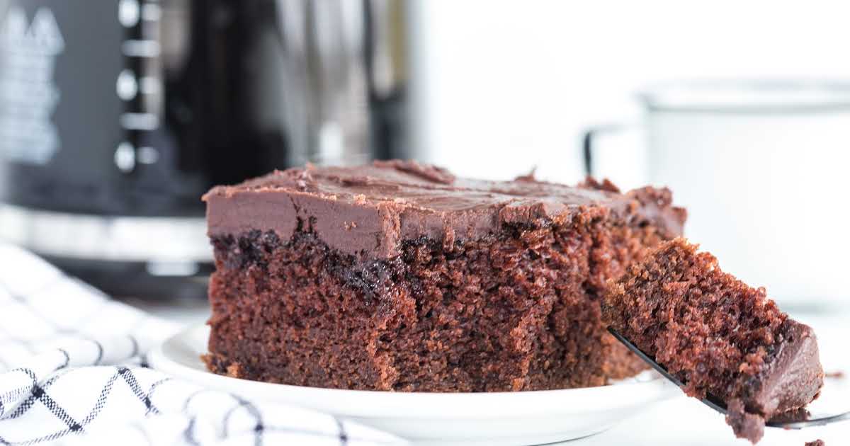 Easy Homemade Chocolate Cake (+Video) - The Country Cook
