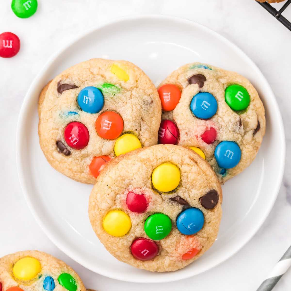 M&M Cookies Pass the Dessert