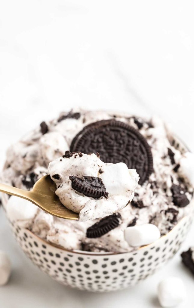 Oreo Fluff - Pass the Dessert