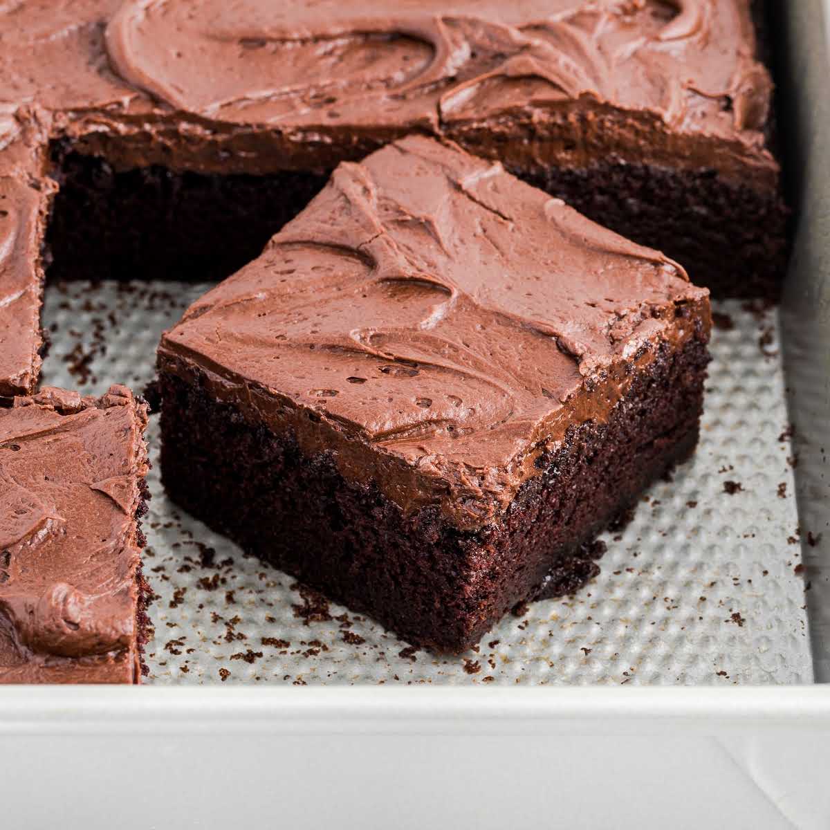 Hershey's Chocolate Cake Pass the Dessert