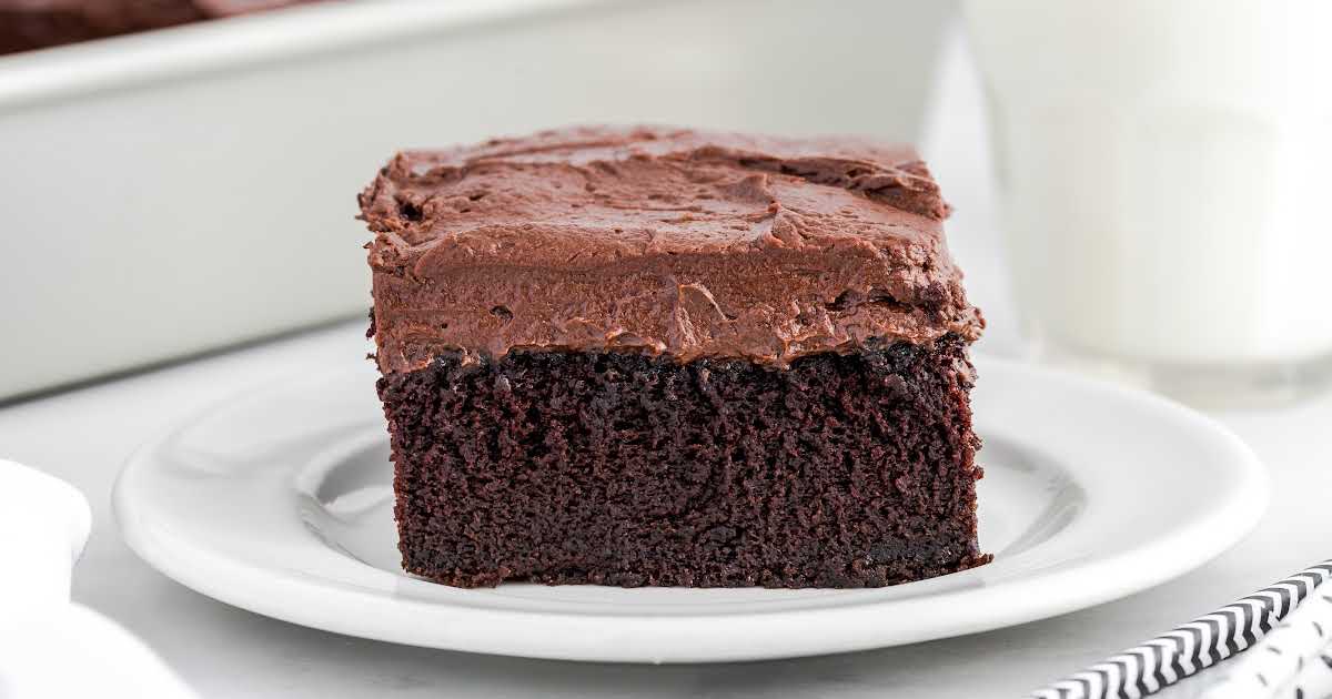 Hershey's Chocolate Cake - Pass the Dessert