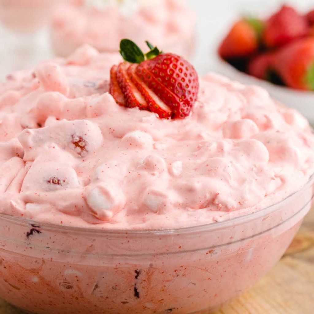 Strawberry fluff pass the dessert