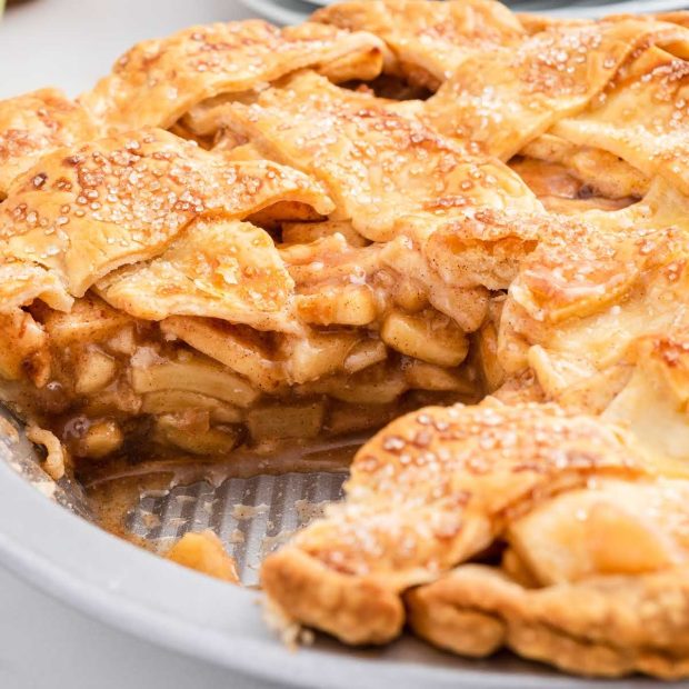 Apple Pie Recipe - Pass the Dessert