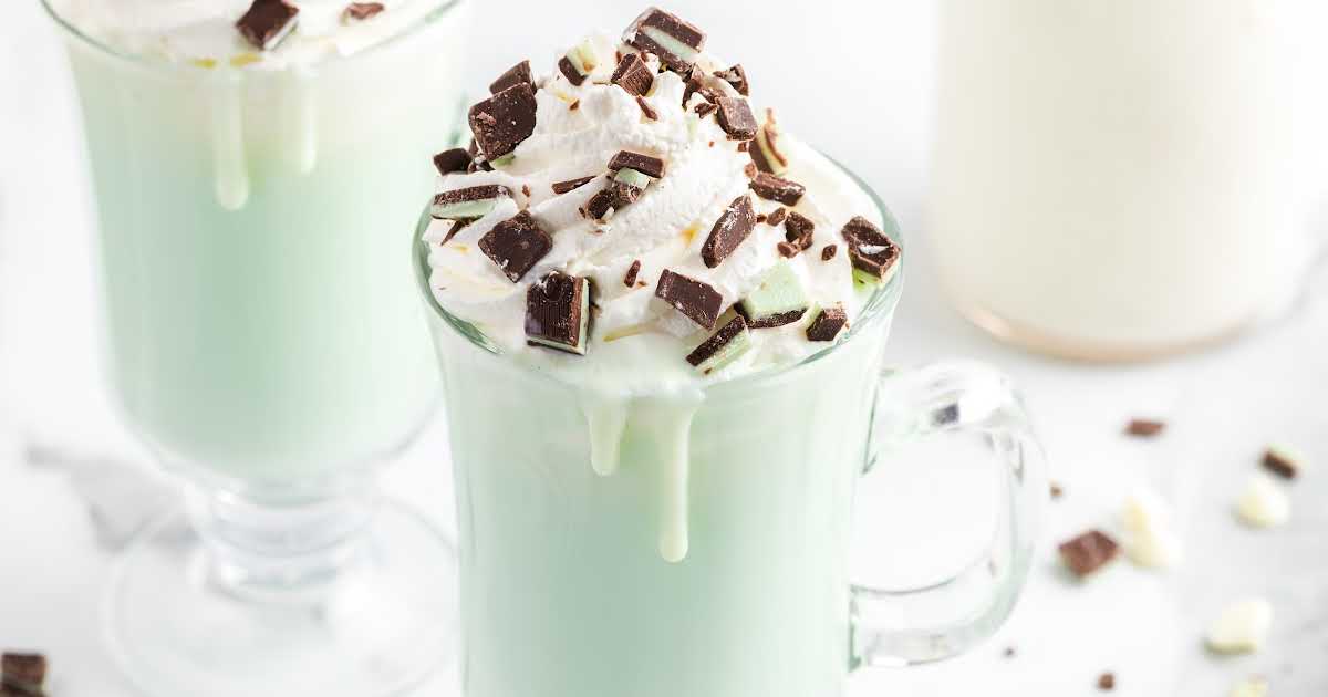 Mint Hot Chocolate - Pass the Dessert